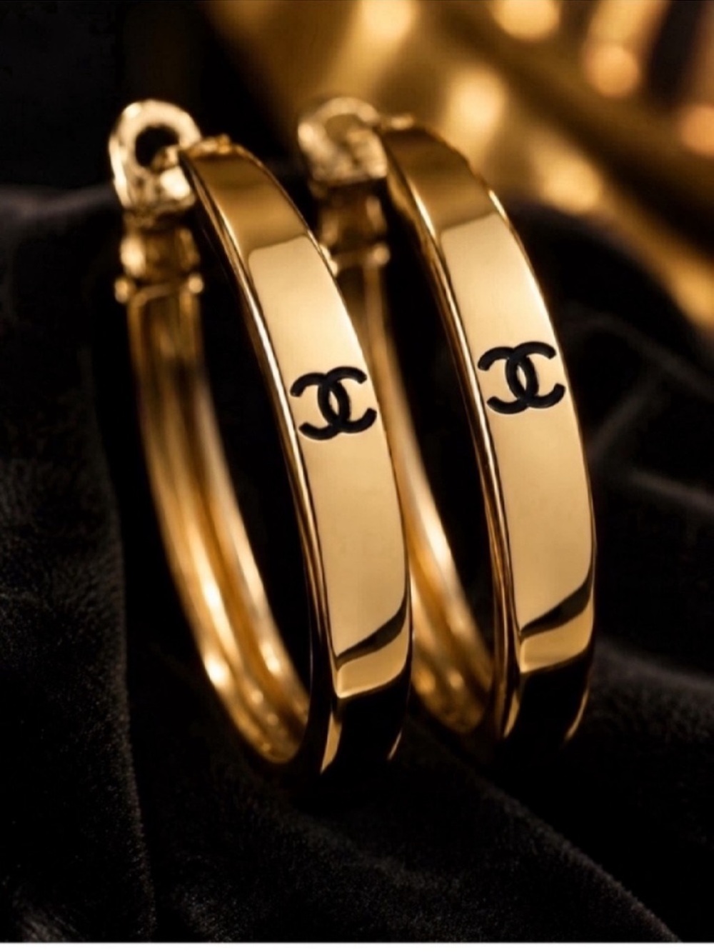 Gold CC Hoop Earrings - Picture 5 of 8